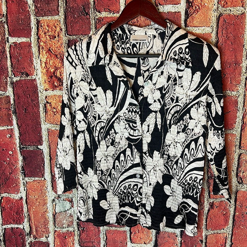 Gerry Weber Stretchy Shirt Blouse With An All-Over Print Size 8